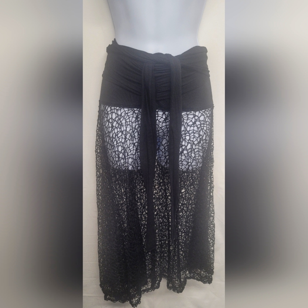 Ingear Black Asymmetrical Skirt